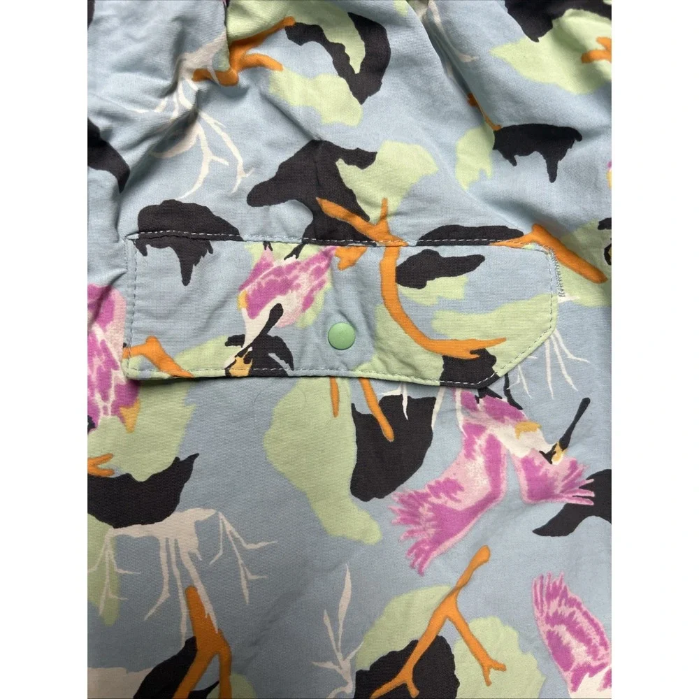 Patagonia Swim Shorts Mens XL Blue Graphic Logo Flamingos 3 Pocket Swimsuit